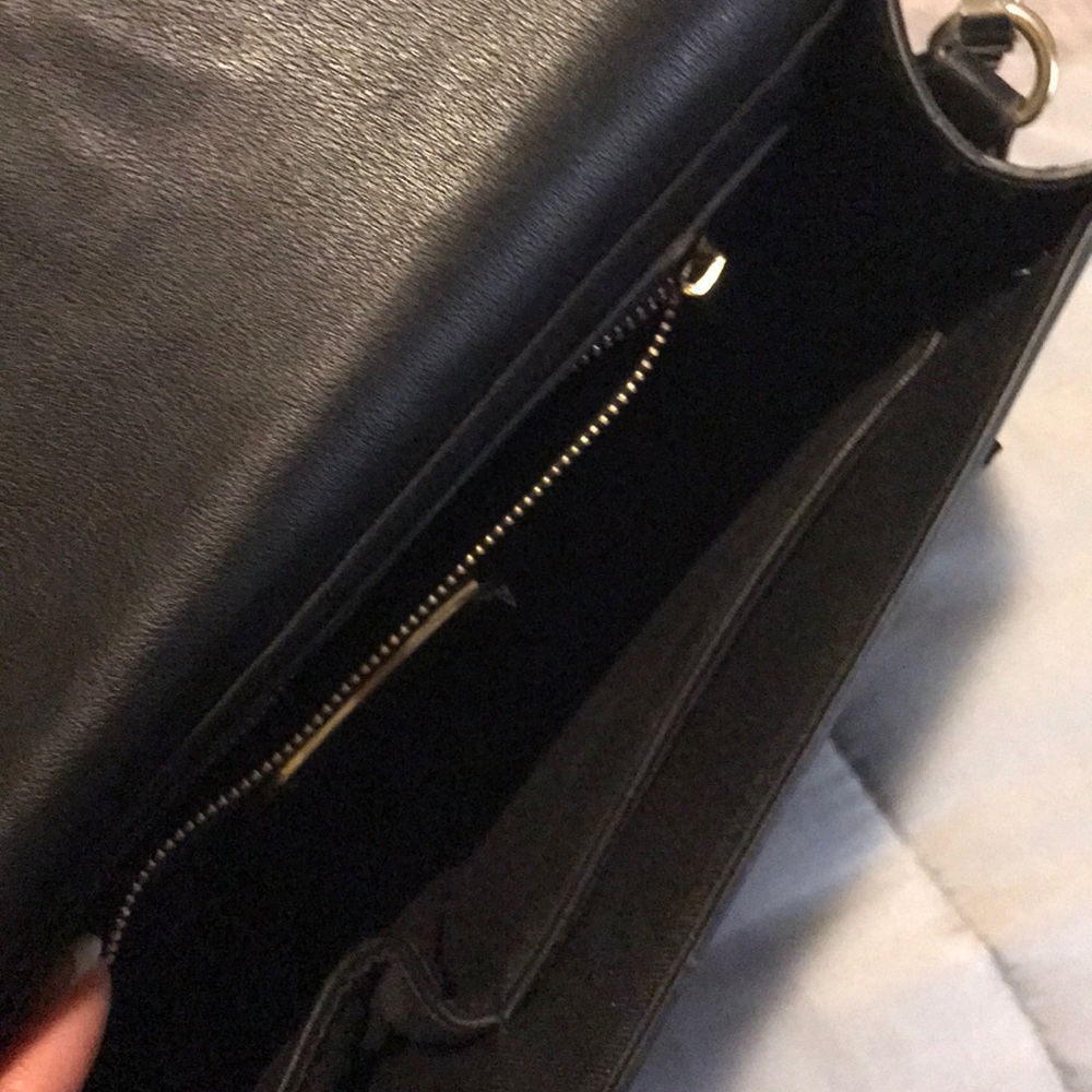 Purse - Picture 3 of 3